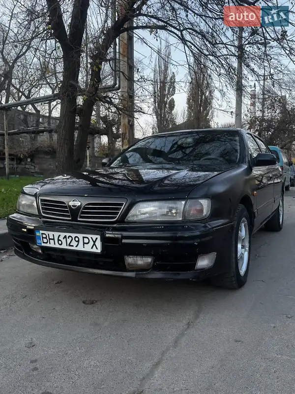 1995 nissan maxima