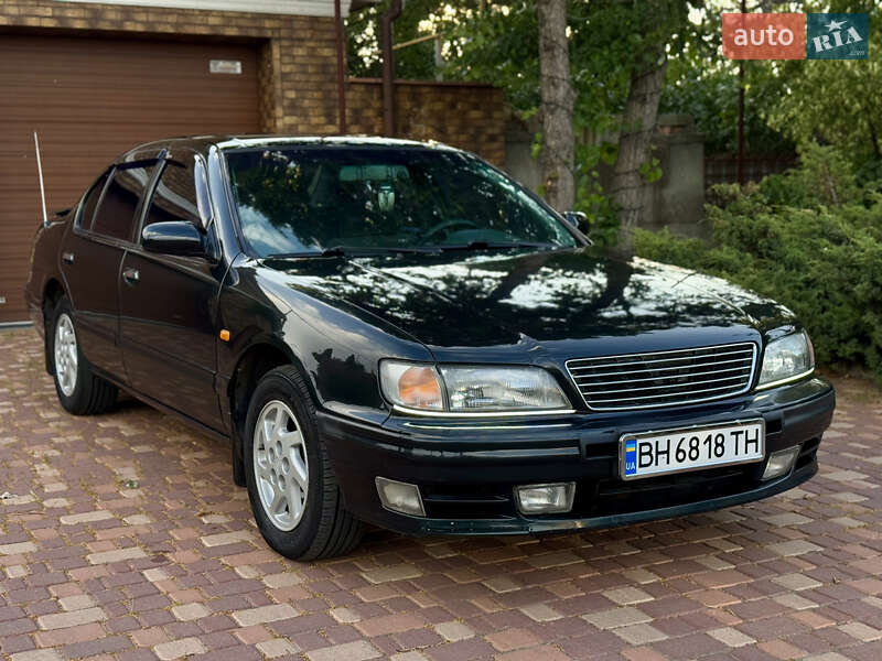 1995 nissan maxima