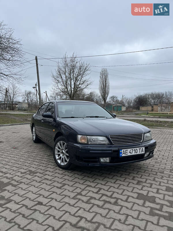 1995 nissan maxima