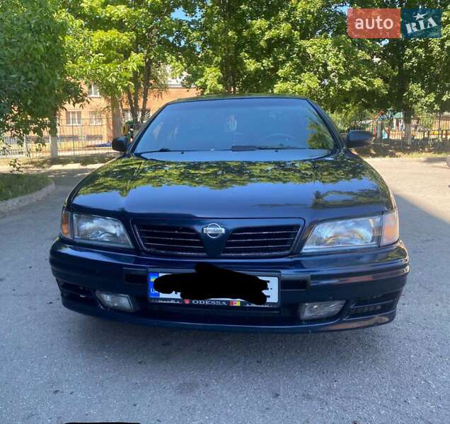 1995 nissan maxima