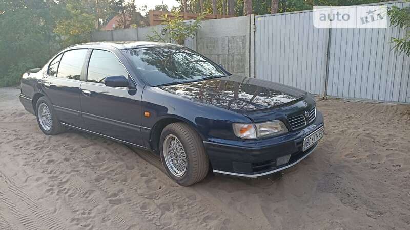 1995 nissan maxima