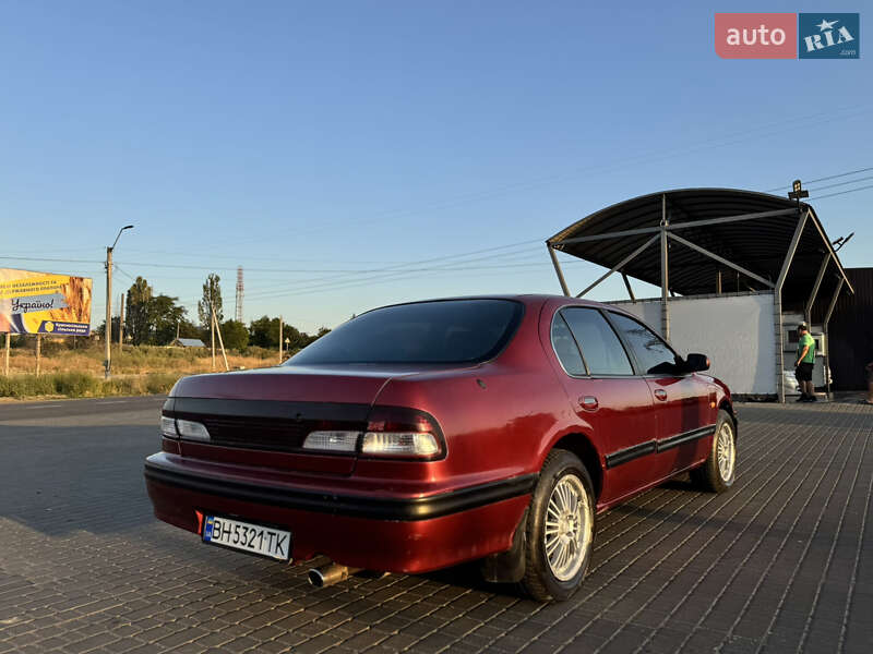 1995 nissan maxima