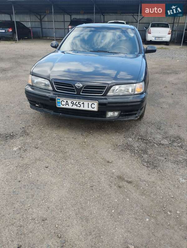 1995 nissan maxima