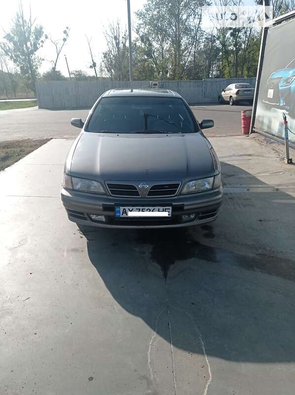 1998 nissan maxima