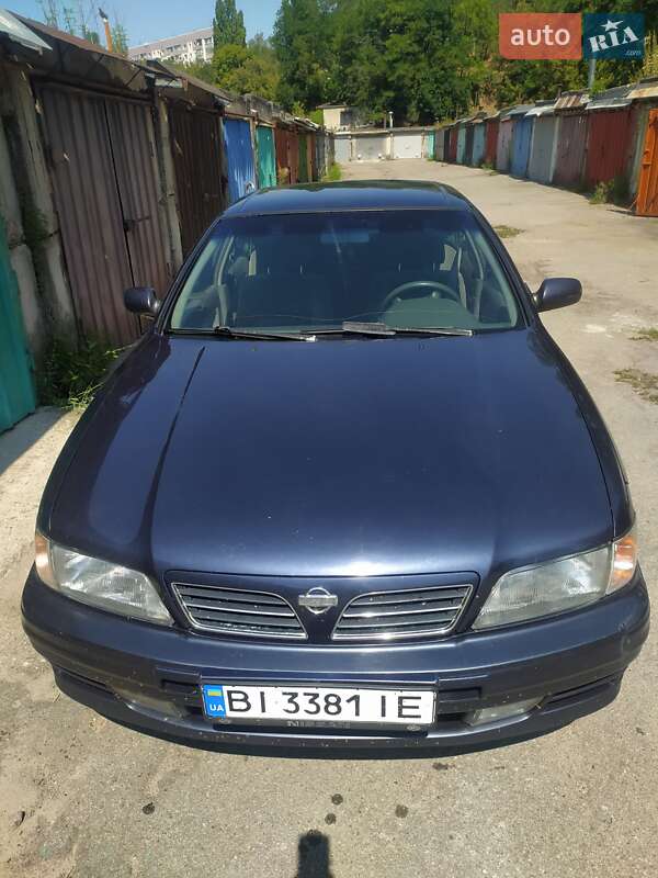 1998 nissan maxima