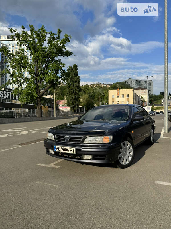 1999 nissan maxima