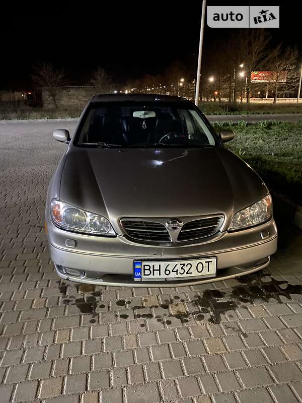 2001 nissan maxima
