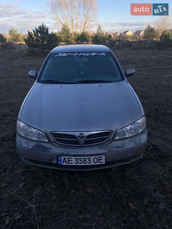 2000 nissan maxima