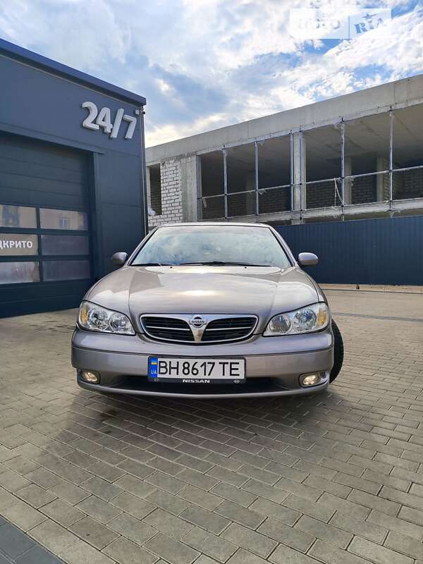 2002 nissan maxima