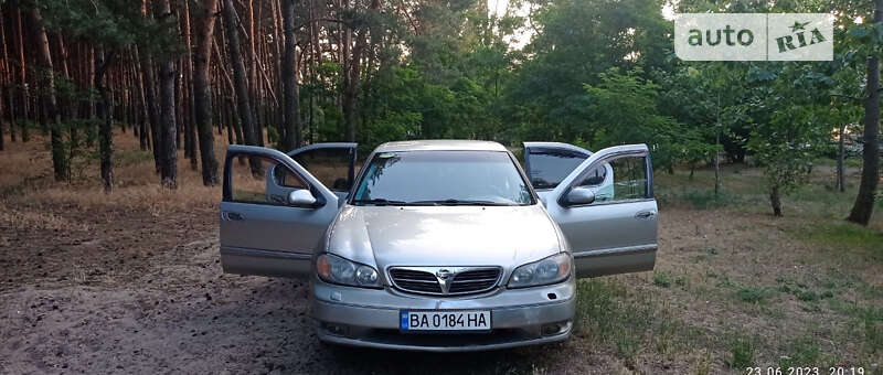 2002 nissan maxima