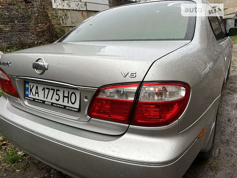 2003 nissan maxima