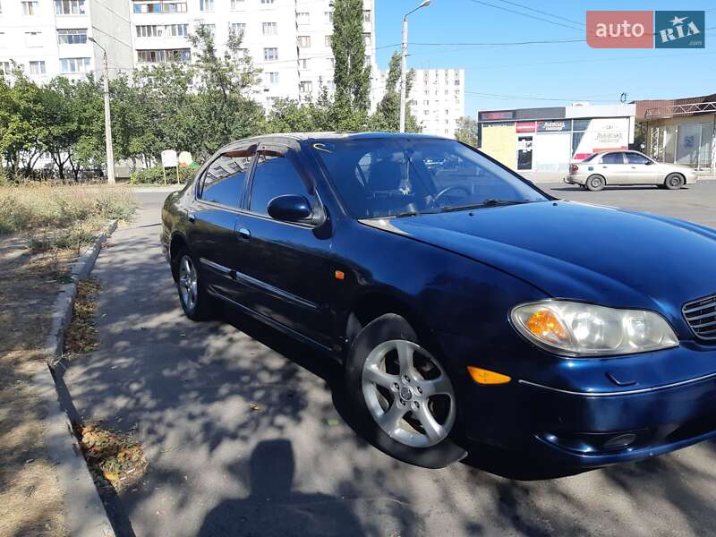 2004 nissan maxima