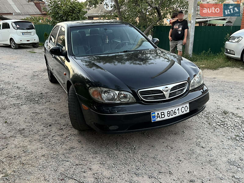 2004 nissan maxima