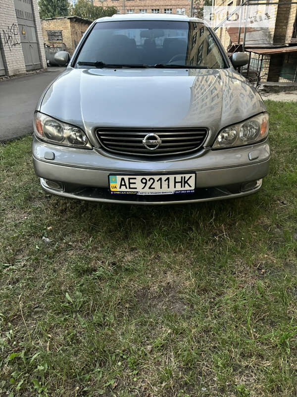 2005 nissan maxima