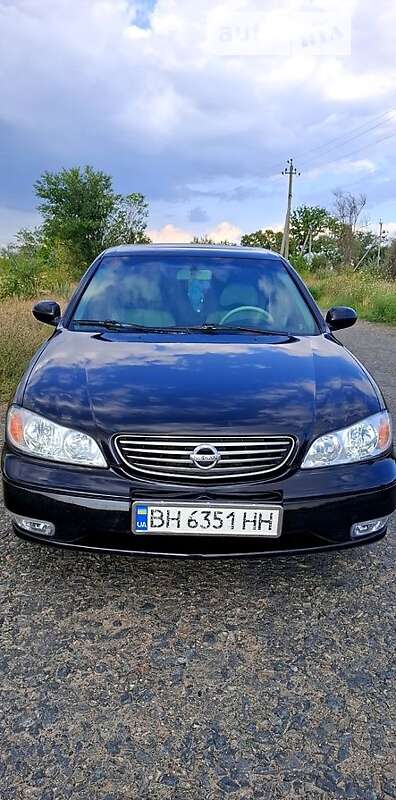 2002 nissan cefiro