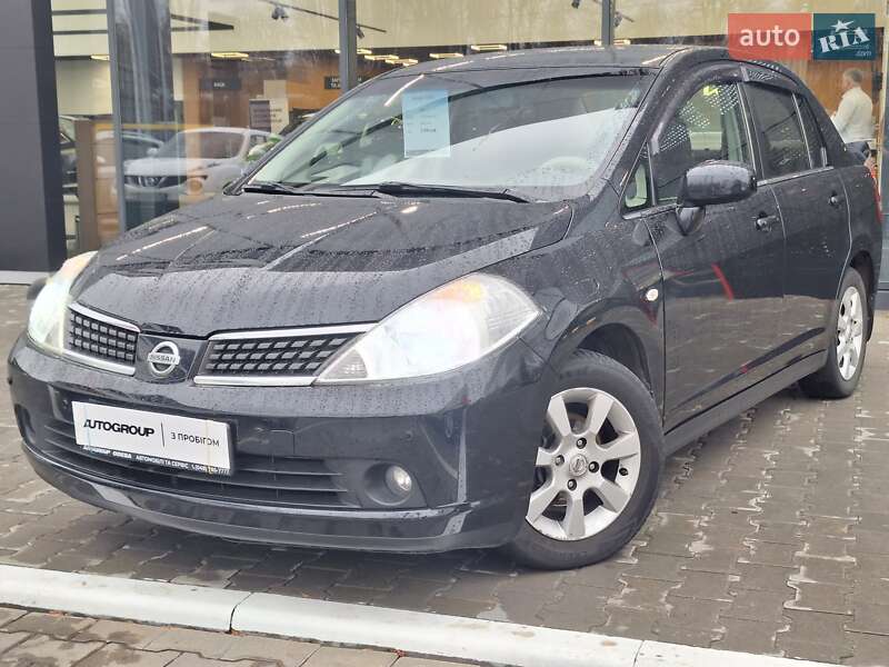 2007 nissan tiida