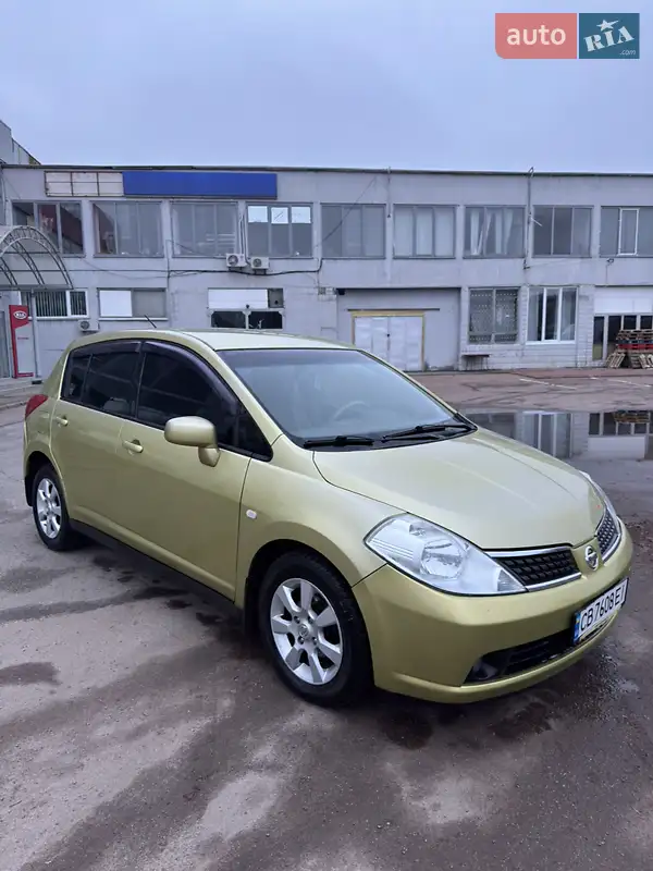 2007 nissan tiida