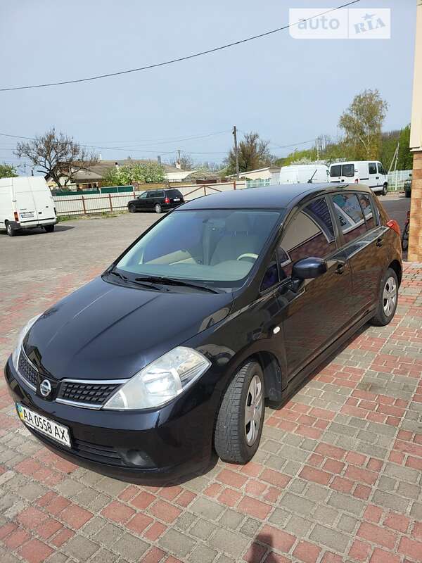 2007 nissan tiida 1-6