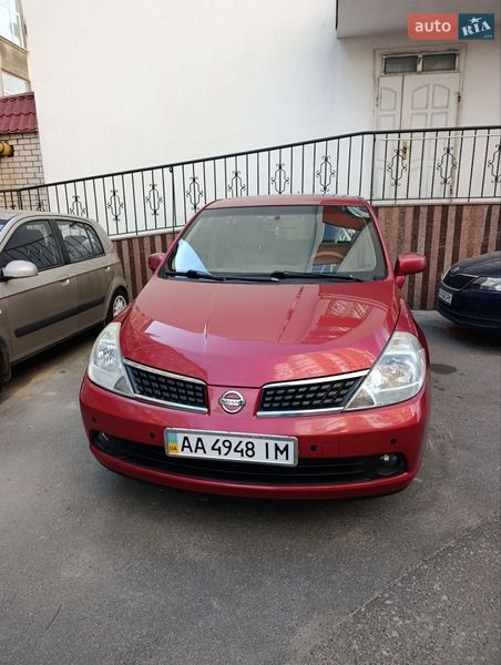 2007 nissan tiida