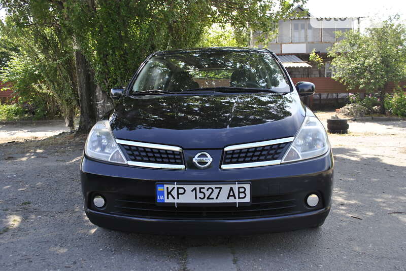 2008 nissan tiida