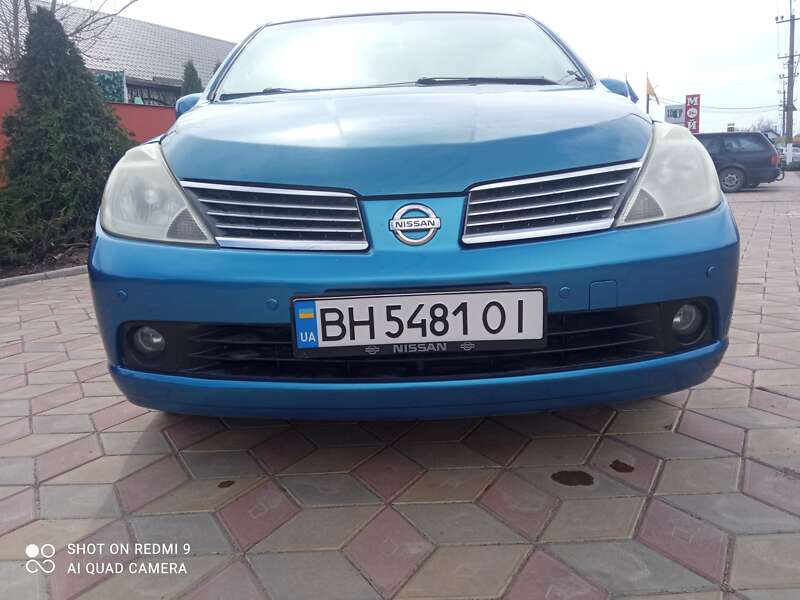 2008 nissan tiida