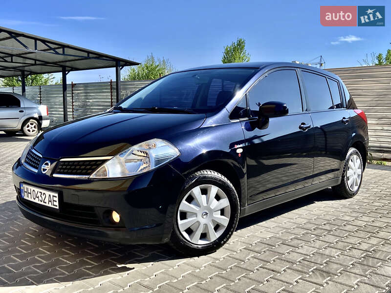 2008 nissan tiida