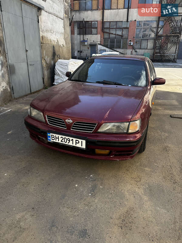 1995 nissan maxima