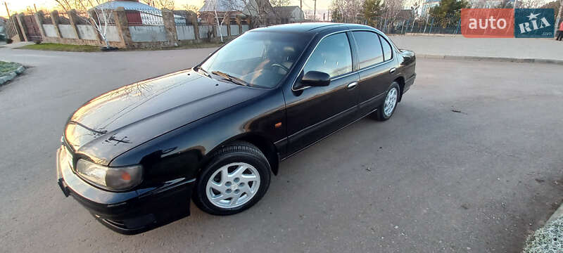 1996 nissan maxima