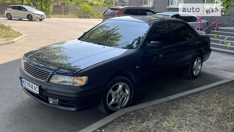 1996 nissan maxima