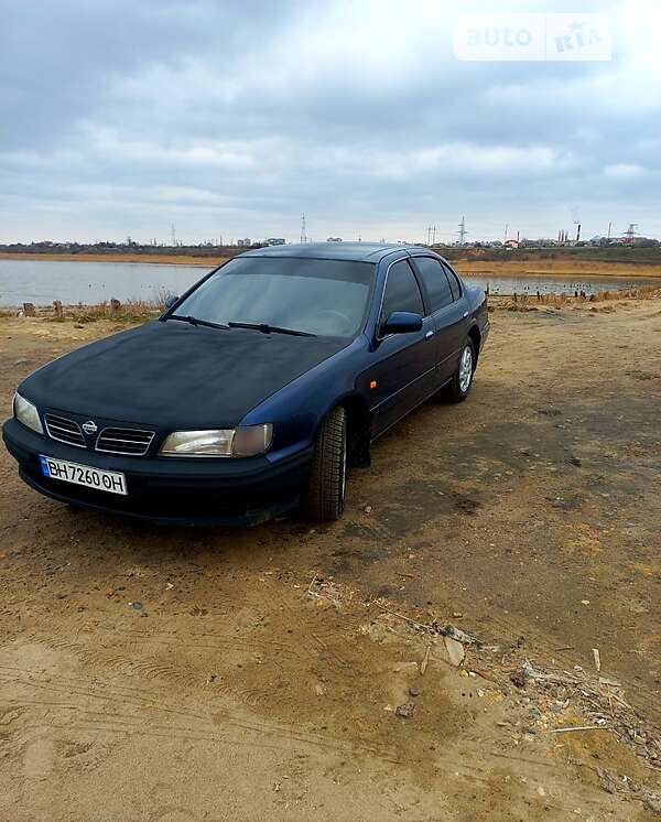 1996 nissan maxima