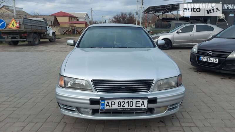 1998 nissan maxima