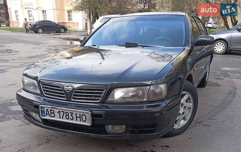 1996 nissan maxima