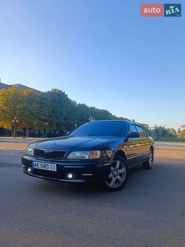 1999 nissan maxima