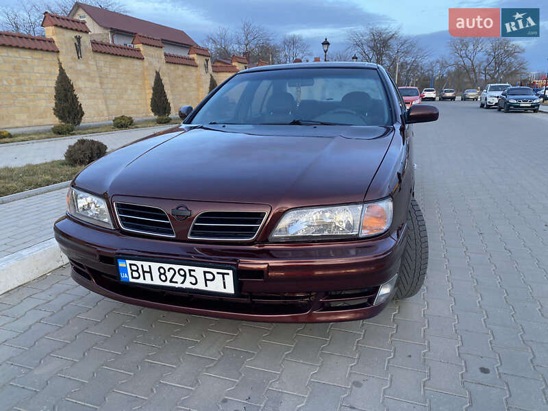 1997 nissan maxima