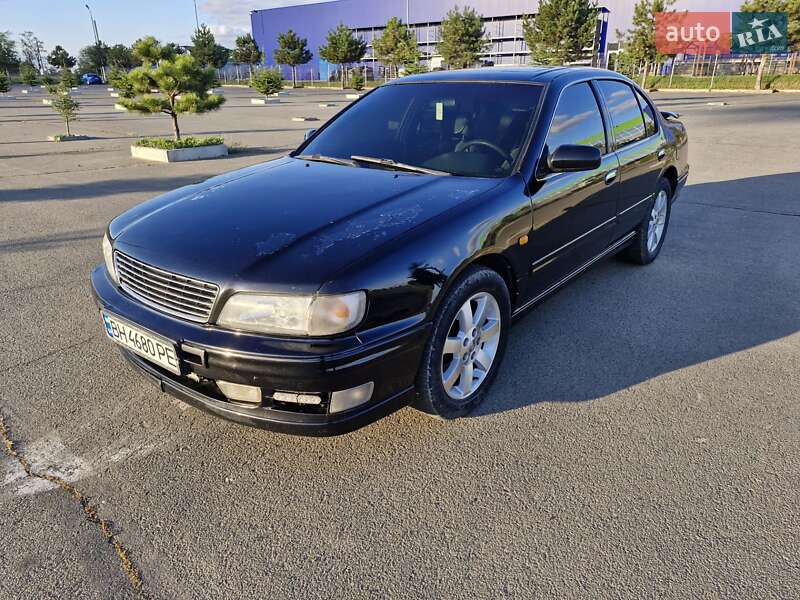 1997 nissan maxima