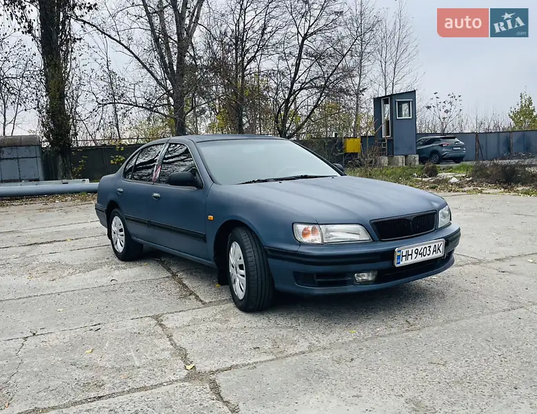 1997 nissan maxima