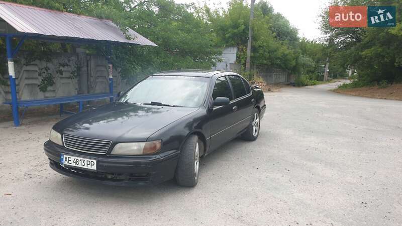 1996 nissan maxima