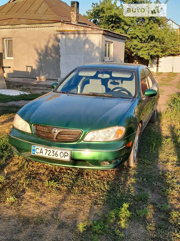 2000 nissan maxima