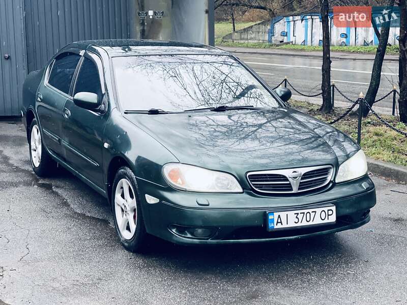2000 nissan maxima