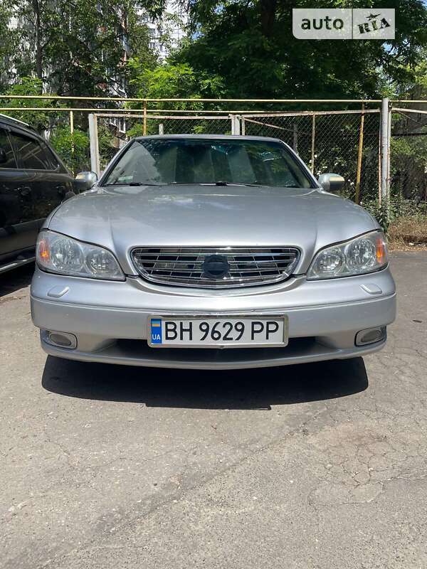 2001 nissan maxima