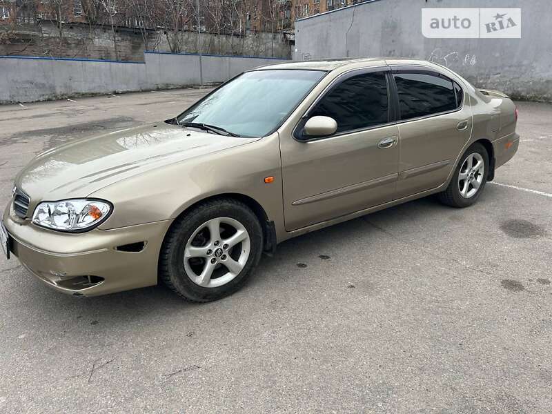 2002 nissan maxima