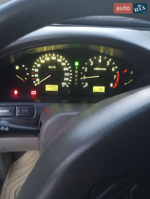 2002 nissan maxima