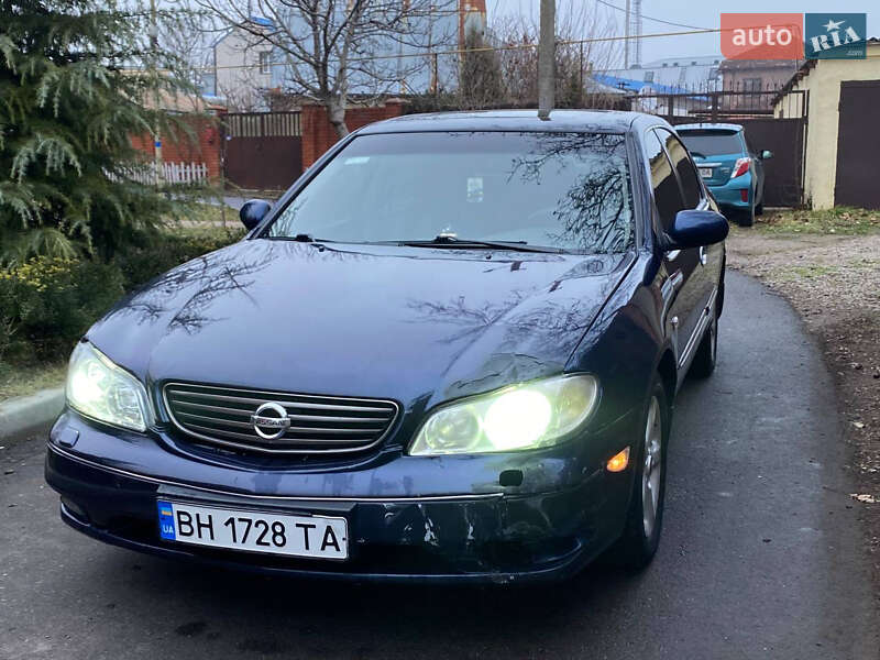 2002 nissan maxima