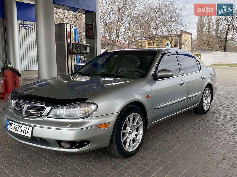 2003 nissan maxima