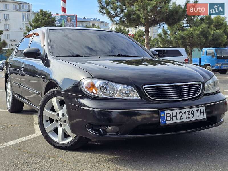 2003 nissan maxima