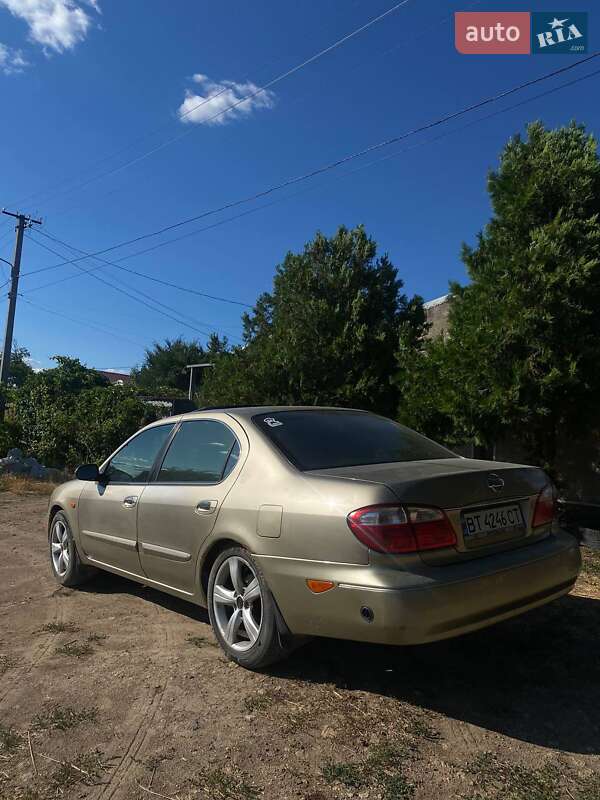2003 nissan maxima