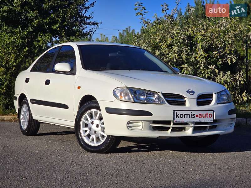 2001 nissan almera