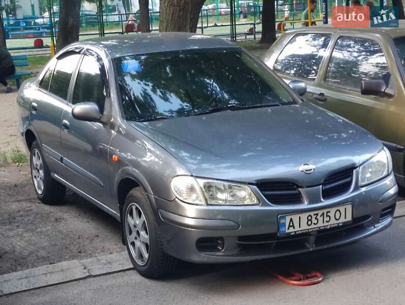 2001 nissan almera