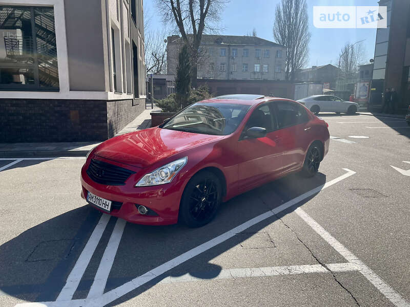 2012 infiniti g37