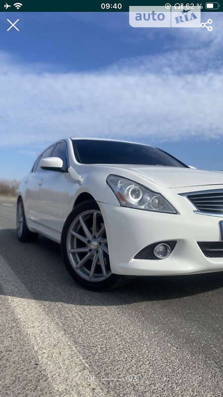 2012 infiniti g37